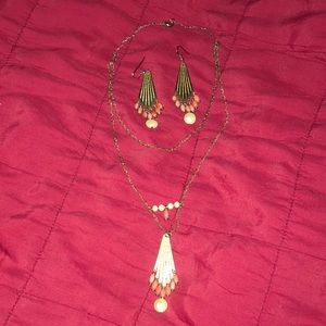 Earring necklace set